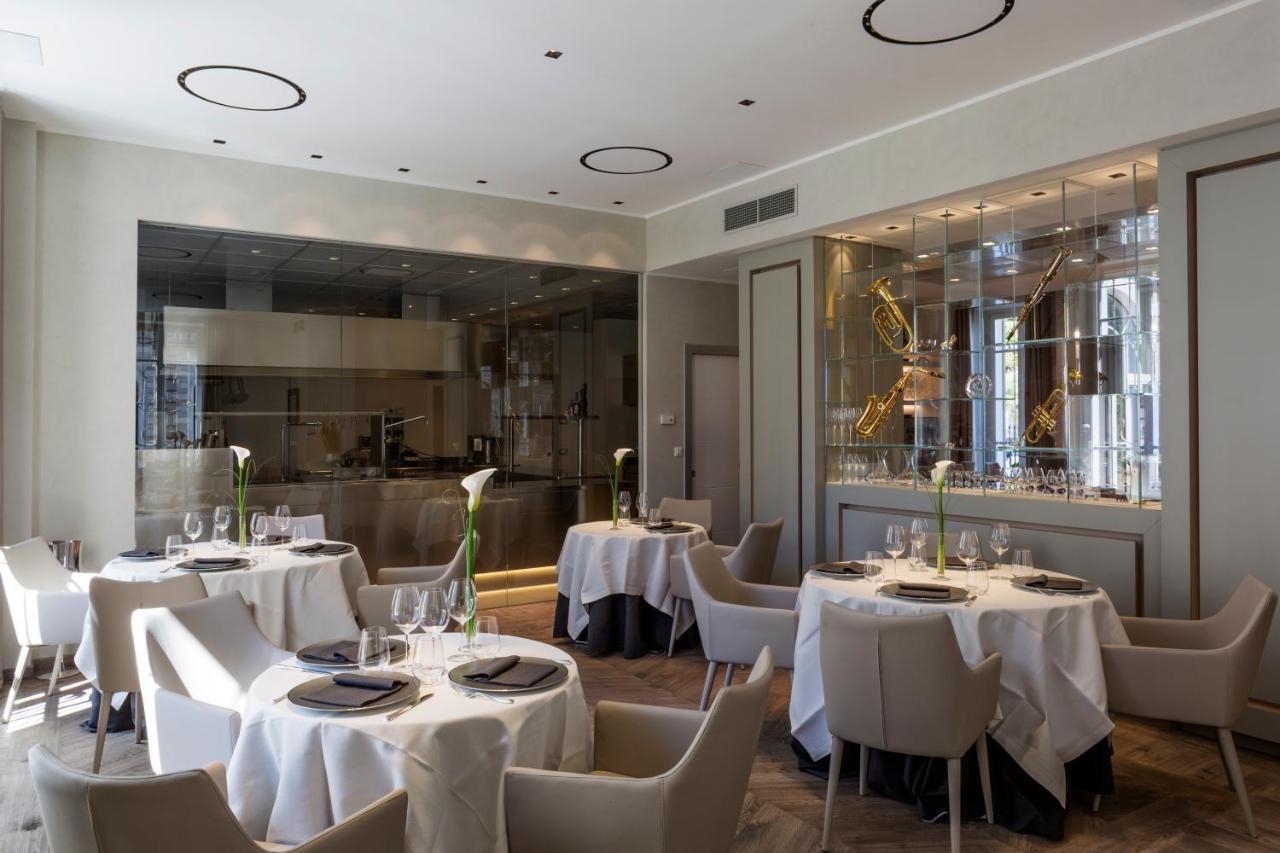 Hotel Repubblica 55 ビエッラ エクステリア 写真
